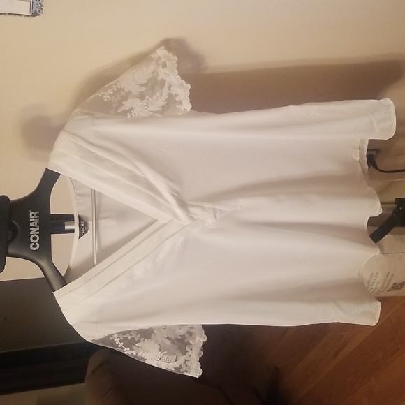 Scalloped Edge Lace Blouse XXL - Picture 1 of 6